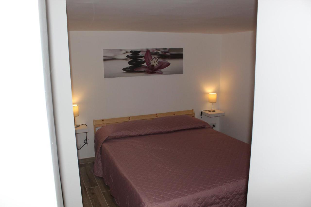 A Casa Di Nora Apartment Catania Luaran gambar